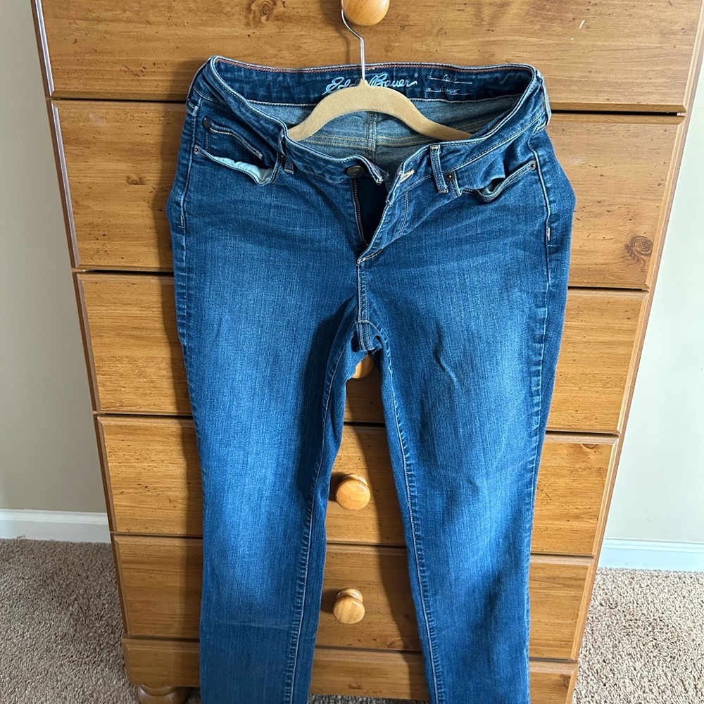 Eddie Bauer curvy boot-cut size 8 jeans
